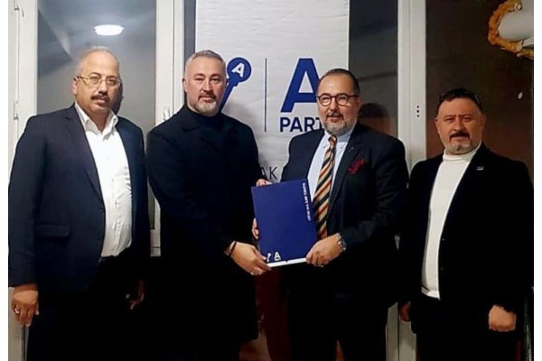 Ünal’dan Anahtar Parti’ye katılım çağrısı