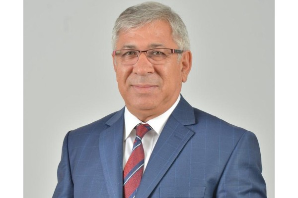 EROL GÜNGÖR: “EN BÜYÜK EKSİKLİKLERDEN BİRİSİ KREŞLER”