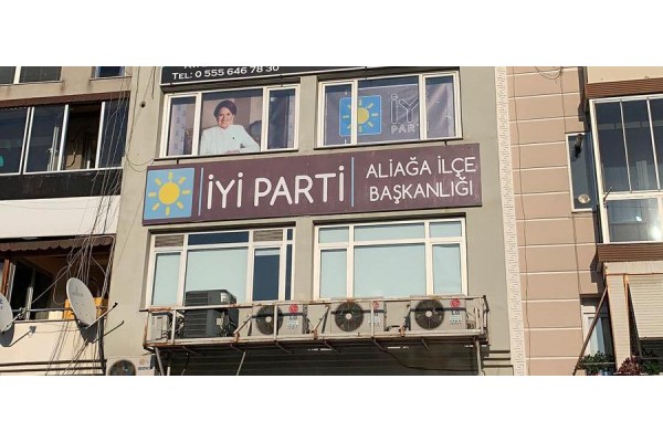 İYİ PARTİ YENİ YERİNDE