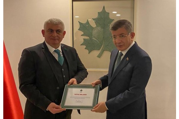 GELECEK’İN YENİ İL BAŞKANI HAKAN YAZAR