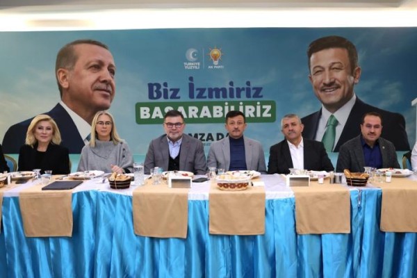 Dağ, Cumhur İttifakı adaylarıyla bir araya geldi