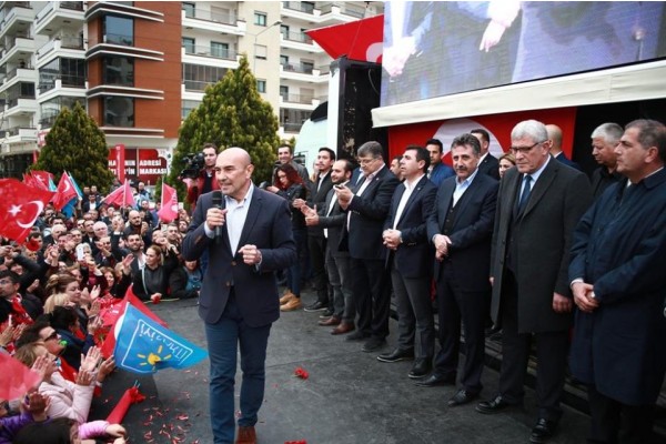 “İZMİR’DE YENİ BİR HİKAYE YAZACAĞIZ”