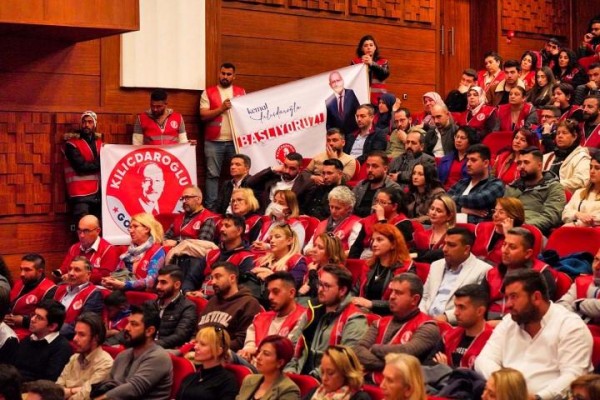 Kılıçdaroğlu gönüllüleri toplandı