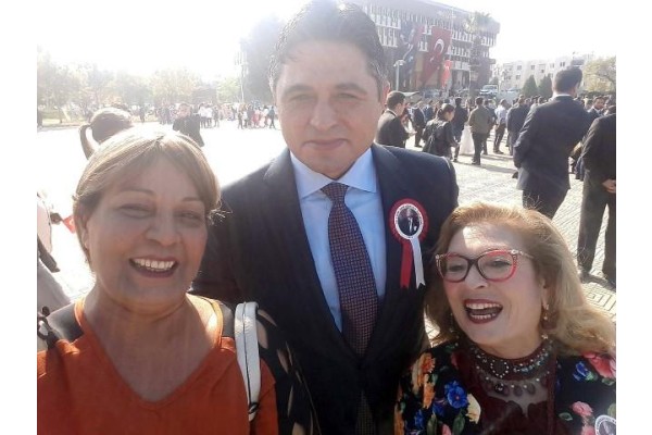 GÜLSEN CİRİT’TEN ACAR’LI FOTOĞRAFA TEPKİ