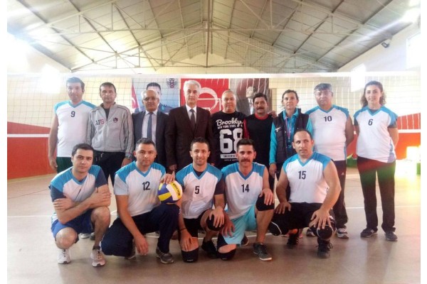 ÖĞRETMENLERİN VOLEYBOL HEYECANI!