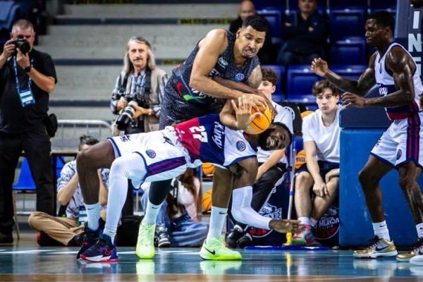 Petkimspor’dan Avrupa zaferi