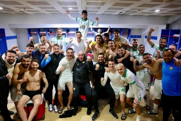 Deplasmandan galibiyetle döndü