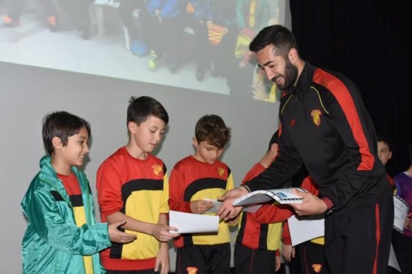 AĞA SPOR’DAN “ÇOCUK VE SPOR” SEMİNERİ