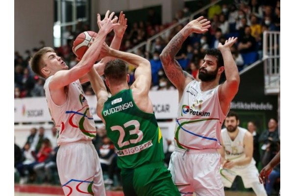 PETKİMSPOR UMUT TAZELEDİ