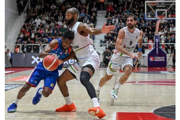 Petkimspor uzatmalarda yıkıldı