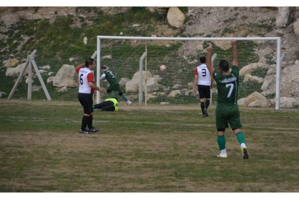 ALİAĞALI MASTERLERLER EVİNDE GALİP