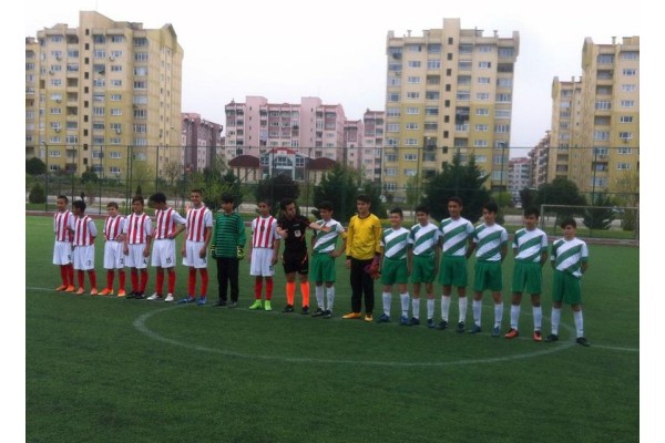 VOLEYBOLDAN SONRA FUTBOLUN DA ŞAMPİYONU PETROKİMYA