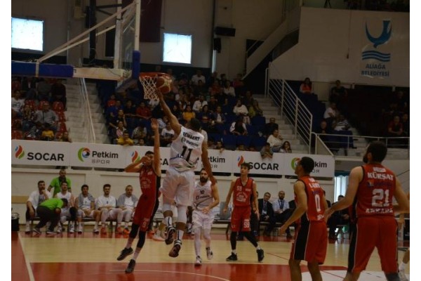 PETKİMSPOR’DAN KENDİ EVİNDE FARKLI GALİBİYET
