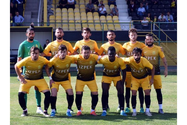 ALİAĞASPOR FK KINIK'TAN PUANLA DÖNDÜ