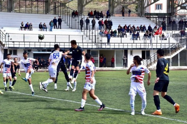 ALİAĞASPOR FK DEPLASMANDA FARK ATTI