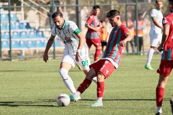 Aliağaspor FK deplasmandan 1 puanla döndü