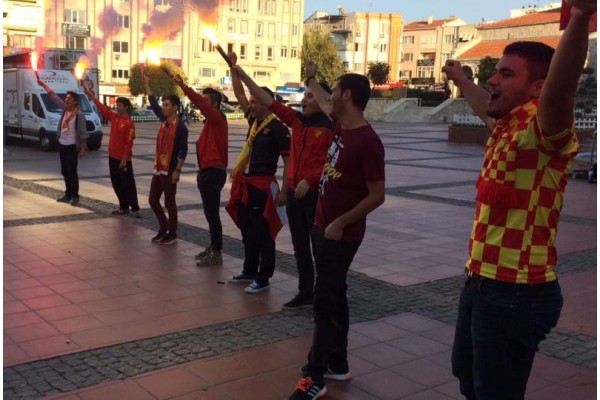 ALİAĞALI GÖZTEPELİLER TOPLANDI