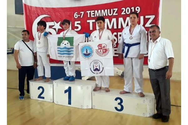 KAAN YÜKSEL’DEN ÇİFTE ALTIN MADALYA