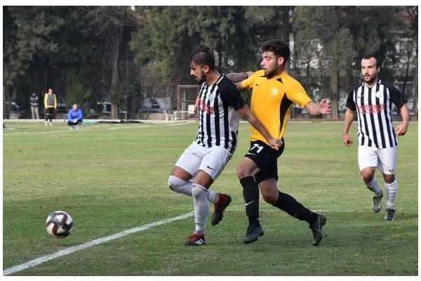 ALİAĞASPOR FK YERİNİ KORUDU