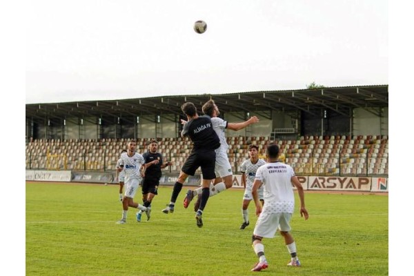 Aliağaspor FK hazırlık maçında mağlup oldu