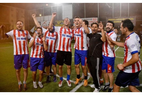 KUPANIN SAHİBİ KARAKUZU