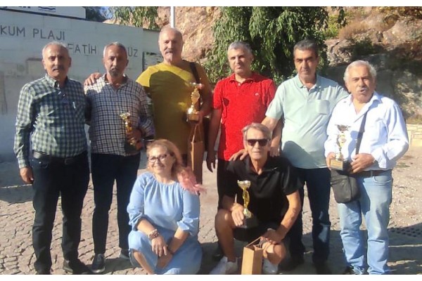 Aliağa Briç Spor Kulübü festivalden iki kupayla döndü