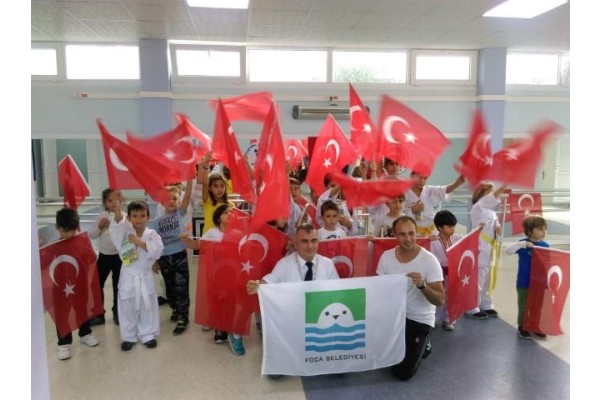 FOÇALI SPORCULARIN TERFİ SEVİNCİ