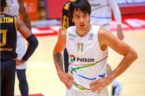 Petkimspor, Ege Arar'ı transfer etti