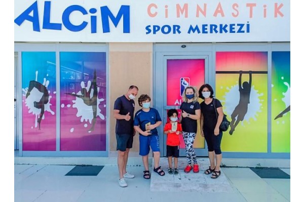 ŞAMPİYON KARDEŞLERE ALCİM’DEN ÖDÜL