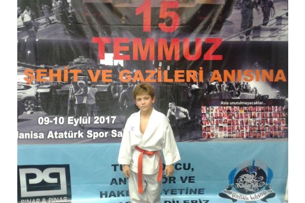 15 TEMMUZ ŞEHİTLERİ ANISINA…