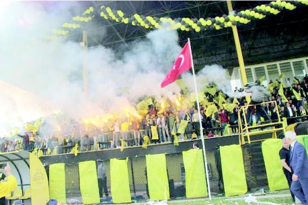 BİRİ TARİHTEN SİLİNDİ, DİĞERİ DE TARİH YAZDI