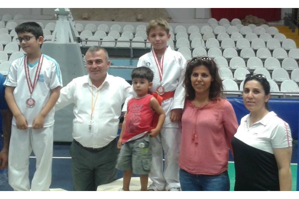 FOÇA’NIN ALTIN ÇOCUKLARI