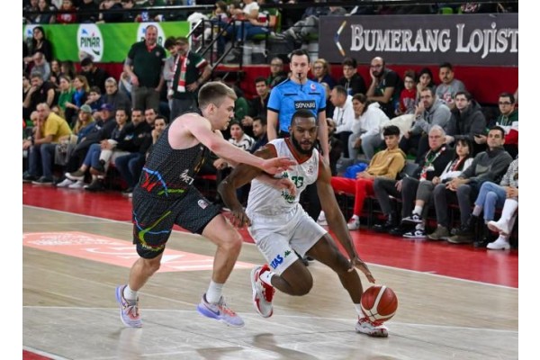 Derbi Karşıyaka’nın