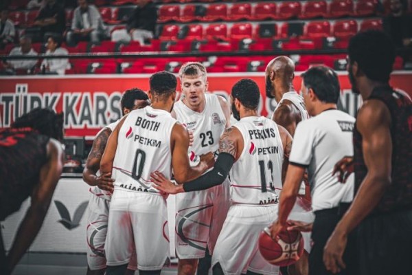 Petkimspor İstanbul deplasmanında