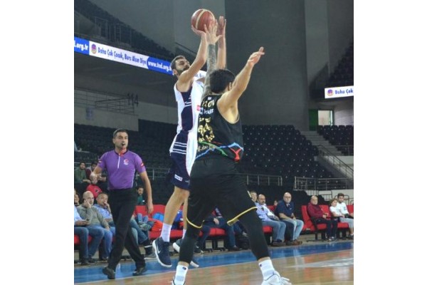 PETKİMSPOR DEPLASMANDA YENİLDİ