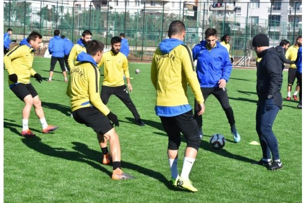 ALİAĞASPOR FK’NIN RAKİBİ ÇAMLICASPOR