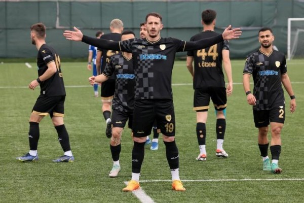 Aliağaspor FK galibiyet serisini sürdürüyor