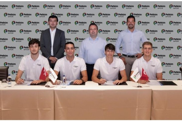 PETKİMSPOR, 4 GENÇ BASKETBOLCUSUYLA SÖZLEŞME İMZALADI