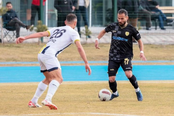 Aliağaspor FK zirveye bir adım daha yaklaştı