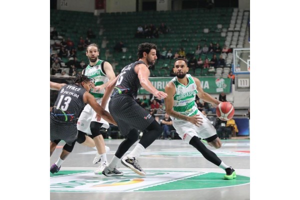 Petkimspor Bursa’dan galibiyetle döndü