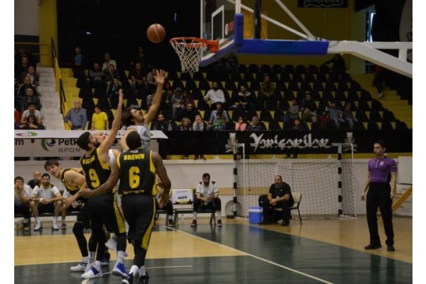 PETKİM SPOR İSTANBUL BEYLİKDÜZÜ’NÜ KONUK EDECEK