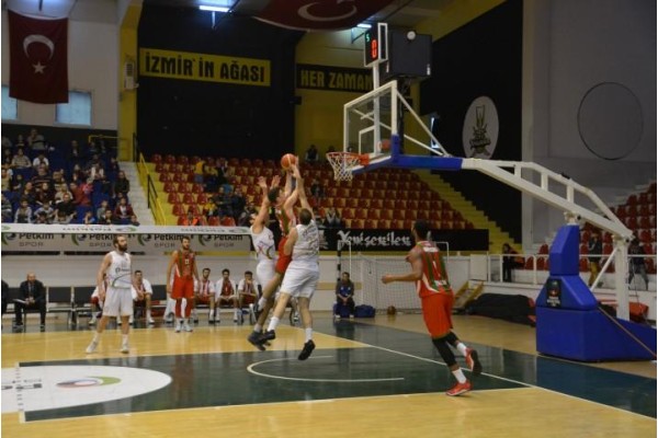 PETKİM SPOR YİNE YENİLDİ