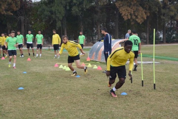 ALİAĞASPOR FK GAZİOSMANPAŞA MAÇINA HAZIRLANIYOR