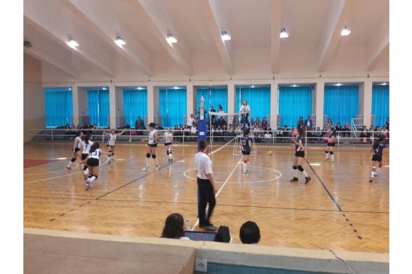 VOLEYBOLDA ŞAMPİYON PETROKİMYA