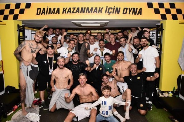 Aliağaspor FK seriye bağladı