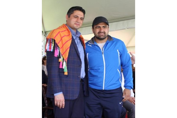 HELVACI'DA BAŞPEHLİVAN MEHMET YEŞİL YEŞİL