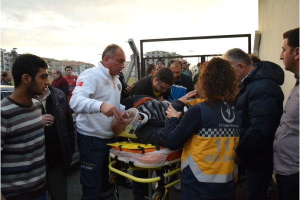 ALİAĞA MASTERLER MAÇINDA KAVGA ÇIKTI