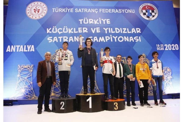 ATAKAN MERT BİÇER TÜRKİYE İKİNCİSİ OLDU