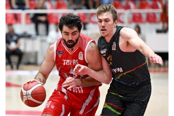 Petkimspor seriye bağladı