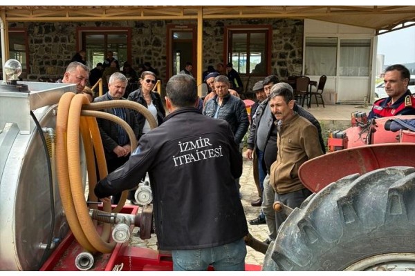 Muhtarlara yangın tankeri eğitimi